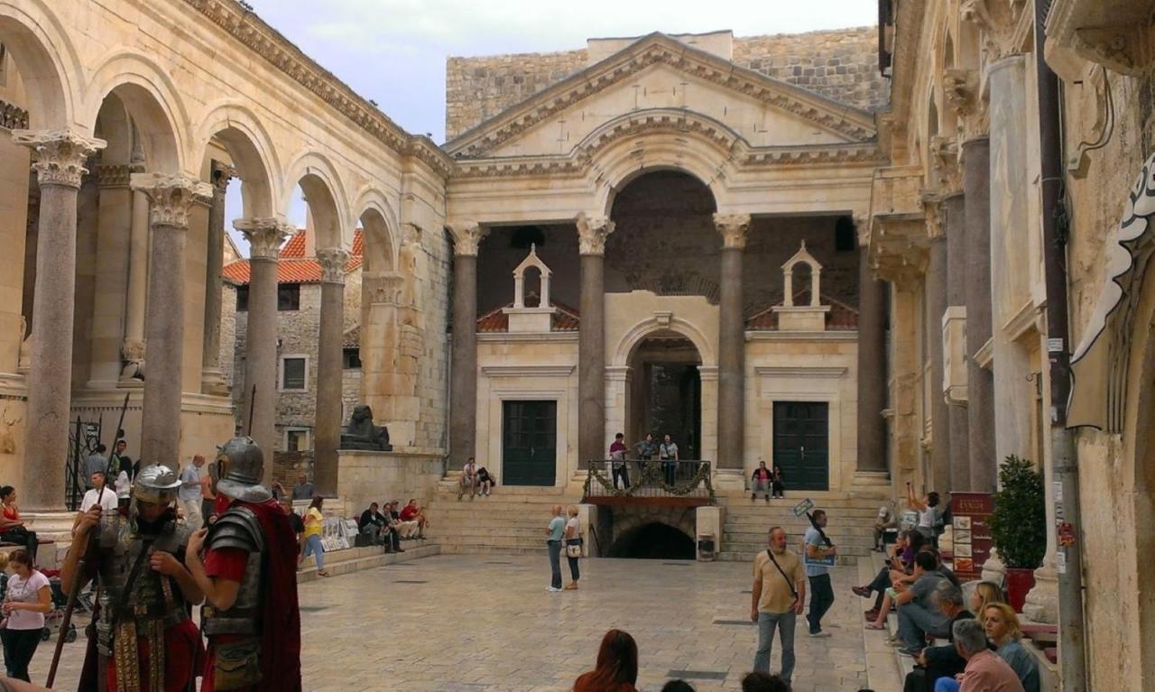 Luxury Rooms Ana In The Heart Of Split Exteriör bild
